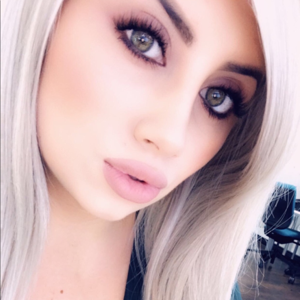 Meet your Posher, Brebrenda